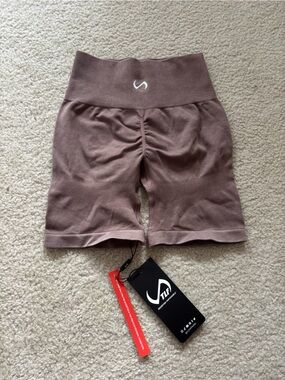 TLF Seamless Scrunch Shorts